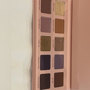 Wander Beauty Suite Escape eyeshadow palette.  BNIB.  Never used.